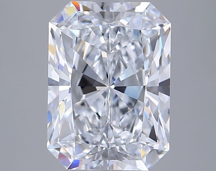 Loose Diamond - RADIANT 3.05ct E VVS1: Loose Diamond - RADIANT 3.05ct E VVS1 Source: This is a real non-mined Diamond that has been grown in a lab Shape: RADIANT Carats: 3.05 Color: E Clarity: VVS1 Certification: IGI Video: