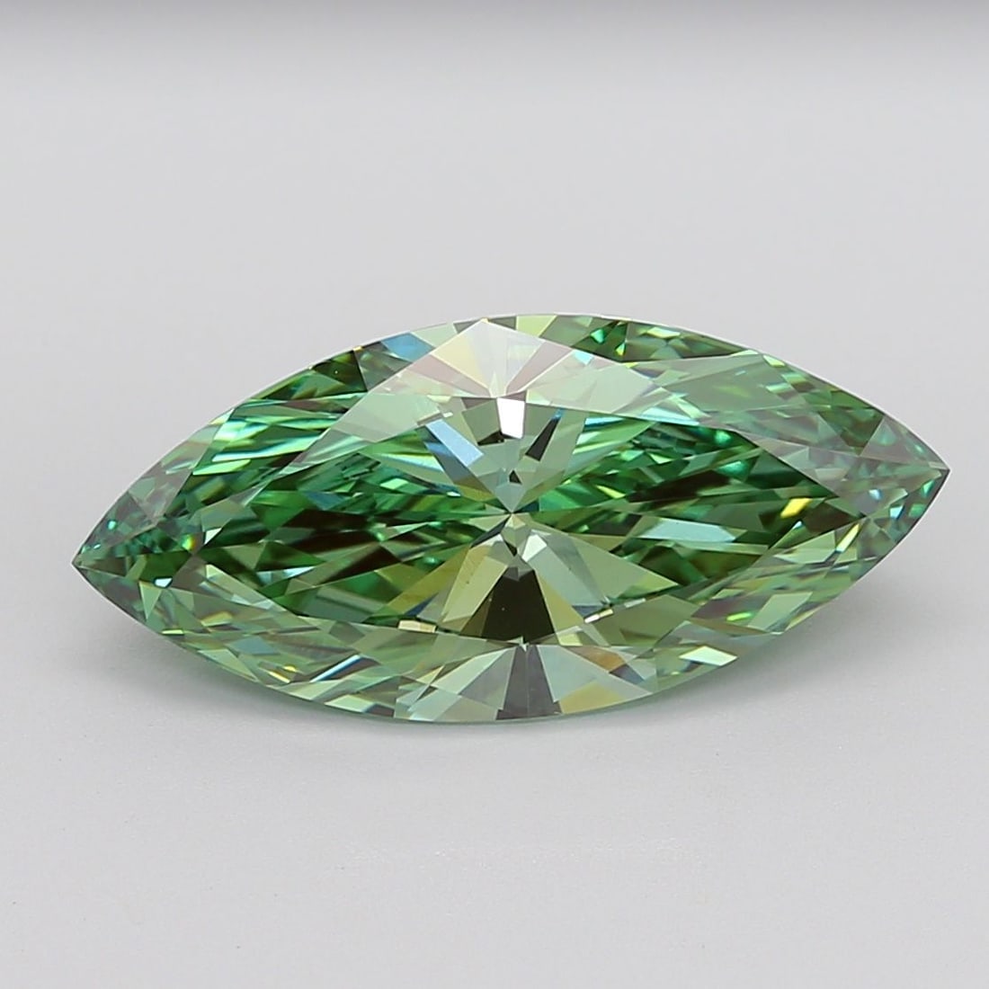 Loose Diamond - MARQUISE 6.51ct Fancy Vivid Green VS1: Loose Diamond - MARQUISE 6.51ct Fancy Vivid Green VS1 Source: This is a real non-mined Diamond that has been grown in a lab Shape: MARQUISE Carats: 6.51 Color: Fancy Vivid Green Certification: IGI Vid