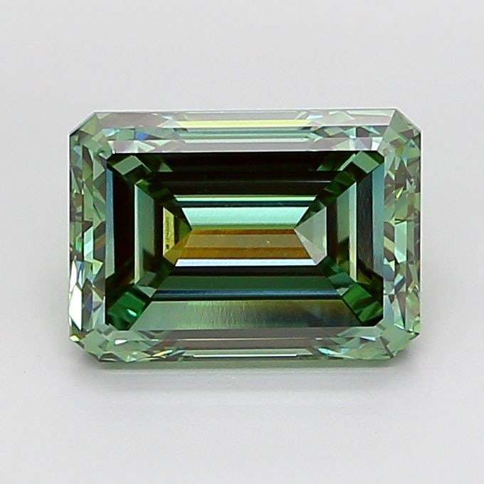Loose Diamond - EMERALD 5.55ct Fancy Vivid Green VS1: Loose Diamond - EMERALD 5.55ct Fancy Vivid Green VS1 Source: This is a real non-mined Diamond that has been grown in a lab Shape: EMERALD Carats: 5.55 Color: Fancy Vivid Green Certification: IGI Video