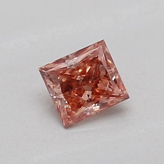 Loose Diamond - PRINCESS 0.15ct Fancy Pinkish Brown VS2: Loose Diamond - PRINCESS 0.15ct Fancy Pinkish Brown VS2 Source: This is a real non-mined Diamond that has been grown in a lab Shape: PRINCESS Carats: 0.15 Color: Fancy Pinkish Brown Certification: IGI