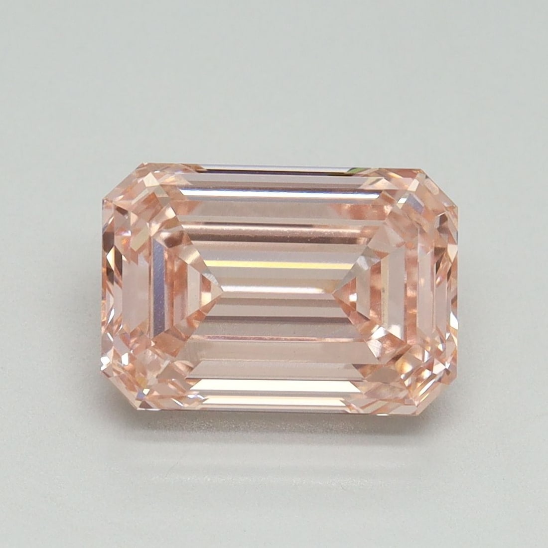 Loose Diamond - EMERALD 3.09ct Fancy Intense Pink VS1: Loose Diamond - EMERALD 3.09ct Fancy Intense Pink VS1 Source: This is a real non-mined Diamond that has been grown in a lab Shape: EMERALD Carats: 3.09 Color: Fancy Intense Pink Certification: IGI Vid