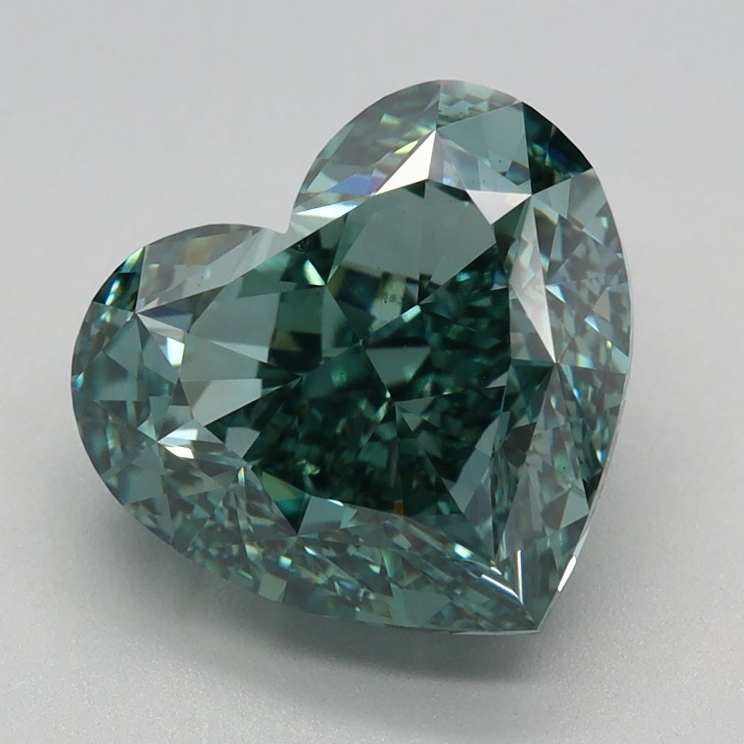 Loose Diamond - HEART 4.17ct Fancy Vivid Green VS1: Loose Diamond - HEART 4.17ct Fancy Vivid Green VS1 Source: This is a real non-mined Diamond that has been grown in a lab Shape: HEART Carats: 4.17 Color: Fancy Vivid Green Certification: IGI Video: