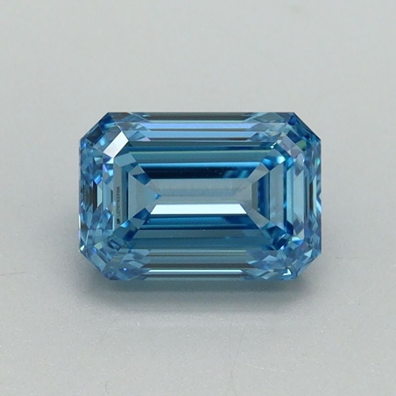 Loose Diamond - EMERALD 1.01ct Fancy Vivid Blue VS1: Loose Diamond - EMERALD 1.01ct Fancy Vivid Blue VS1 Source: This is a real non-mined Diamond that has been grown in a lab Shape: EMERALD Carats: 1.01 Color: Fancy Vivid Blue Certification: IGI Video: