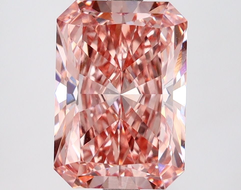 Loose Diamond - RADIANT 3.12ct Fancy Vivid Pink VVS2: Loose Diamond - RADIANT 3.12ct Fancy Vivid Pink VVS2 Source: This is a real non-mined Diamond that has been grown in a lab Shape: RADIANT Carats: 3.12 Color: Fancy Vivid Pink Certification: IGI Video:
