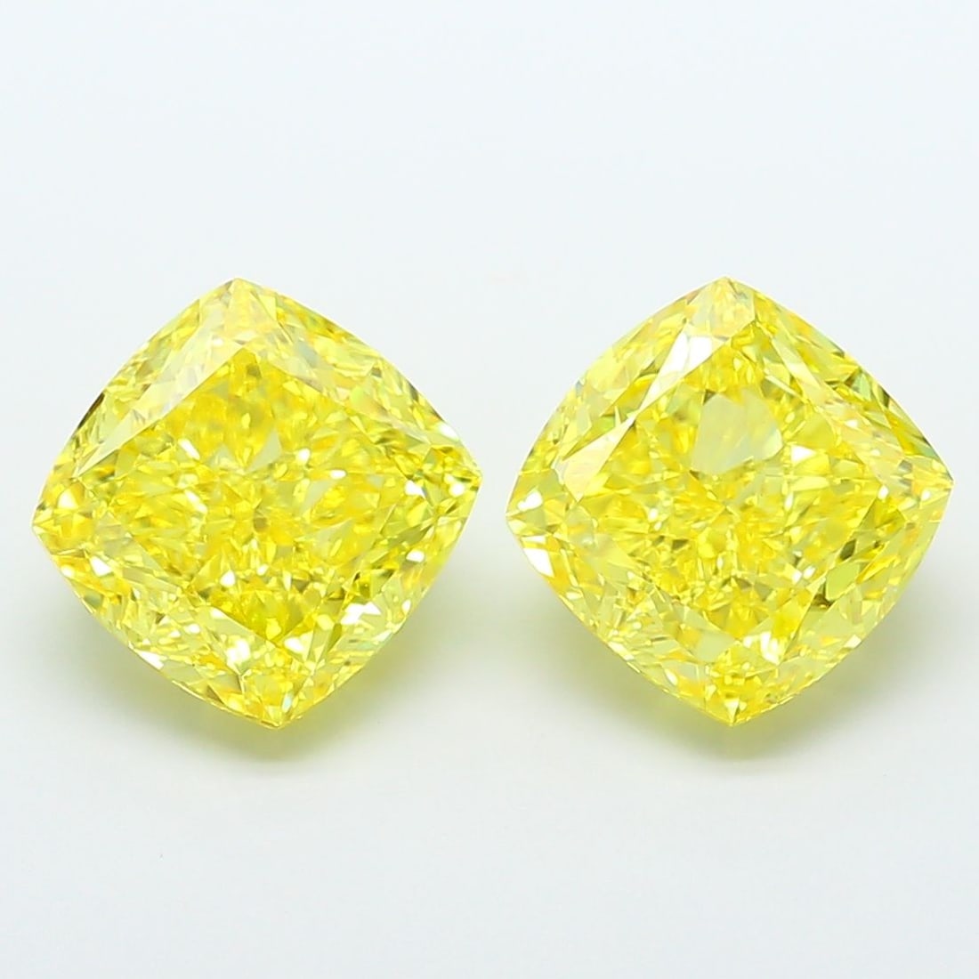 Loose Diamond - CUSHION MODIFIED 7.27ct Fancy Vivid Yellow VS1 (1 of 1)