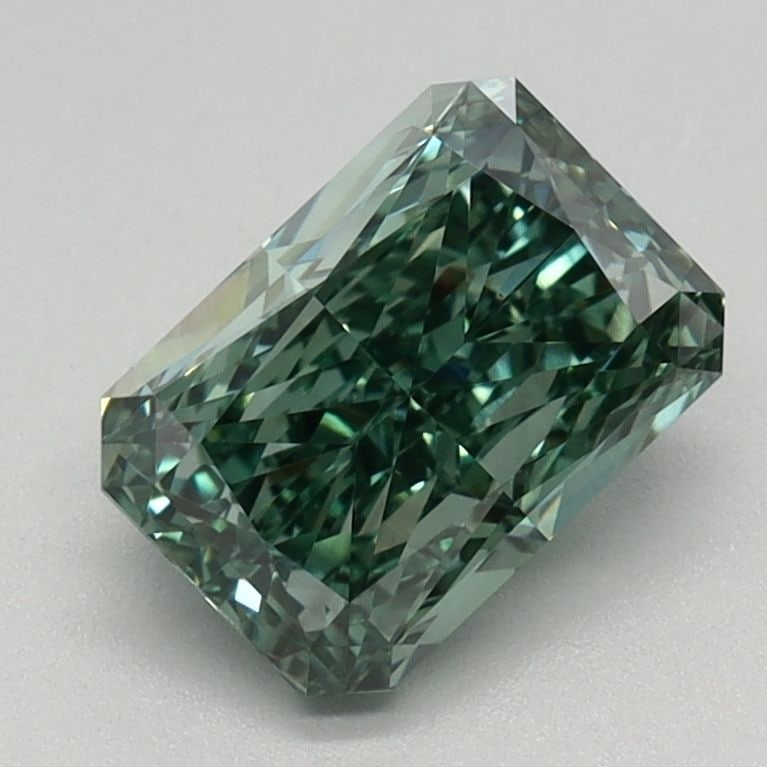 Loose Diamond - RADIANT 1.14ct Fancy Vivid Green VS1: Loose Diamond - RADIANT 1.14ct Fancy Vivid Green VS1 Source: This is a real non-mined Diamond that has been grown in a lab Shape: RADIANT Carats: 1.14 Color: Fancy Vivid Green Certification: IGI Video