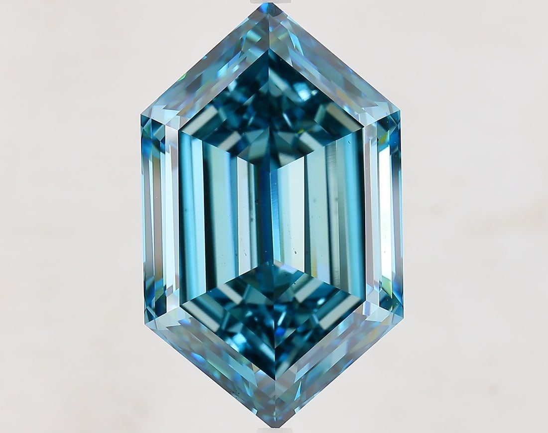Loose Diamond - HEXAGONAL 17.34ct Fancy Vivid Blue VS2: Loose Diamond - HEXAGONAL 17.34ct Fancy Vivid Blue VS2 Source: This is a real non-mined Diamond that has been grown in a lab Shape: HEXAGONAL Carats: 17.34 Color: Fancy Vivid Blue Certification: IGI V