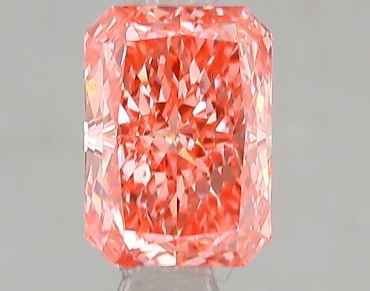 Loose Diamond - RADIANT 1.09ct Fancy Vivid Pink VS1: Loose Diamond - RADIANT 1.09ct Fancy Vivid Pink VS1 Source: This is a real non-mined Diamond that has been grown in a lab Shape: RADIANT Carats: 1.09 Color: Fancy Vivid Pink Certification: IGI Video: