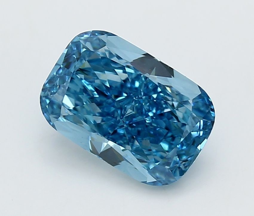 Loose Diamond - CUSHION MODIFIED 3.26ct Fancy Vivid Blue VVS2: Loose Diamond - CUSHION MODIFIED 3.26ct Fancy Vivid Blue VVS2 Source: This is a real non-mined Diamond that has been grown in a lab Shape: CUSHION MODIFIED Carats: 3.26 Color: Fancy Vivid Blue Certifi