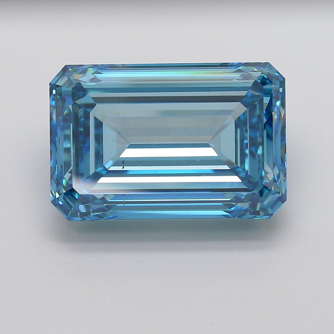 Loose Diamond - EMERALD 32.19ct Fancy Vivid Blue VS2 (1 of 1)