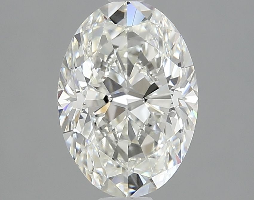 Loose Diamond - OVAL 1.7ct I VS1: Loose Diamond - OVAL 1.7ct I VS1 Source: Natural Shape: OVAL Carats: 1.7 Color: I Clarity: VS1 Certification: GIA The Diamond Depot Guarantee: All items in this auction are guaranteed to be 100%