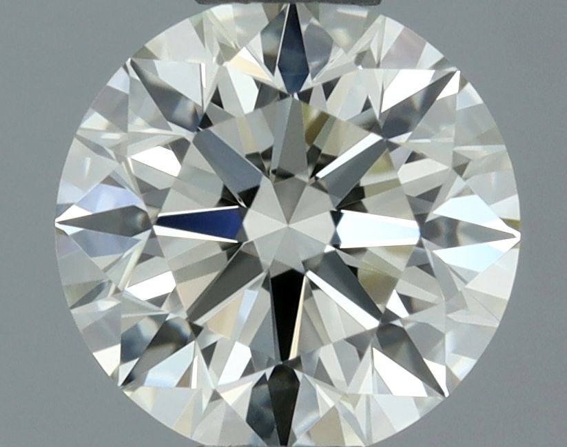 Loose Diamond - ROUND 0.45ct M VVS2: Loose Diamond - ROUND 0.45ct M VVS2 Source: Natural Shape: ROUND Carats: 0.45 Color: M Clarity: VVS2 Certification: GIA The Diamond Depot Guarantee: All items in this auction are guaranteed to be 100%