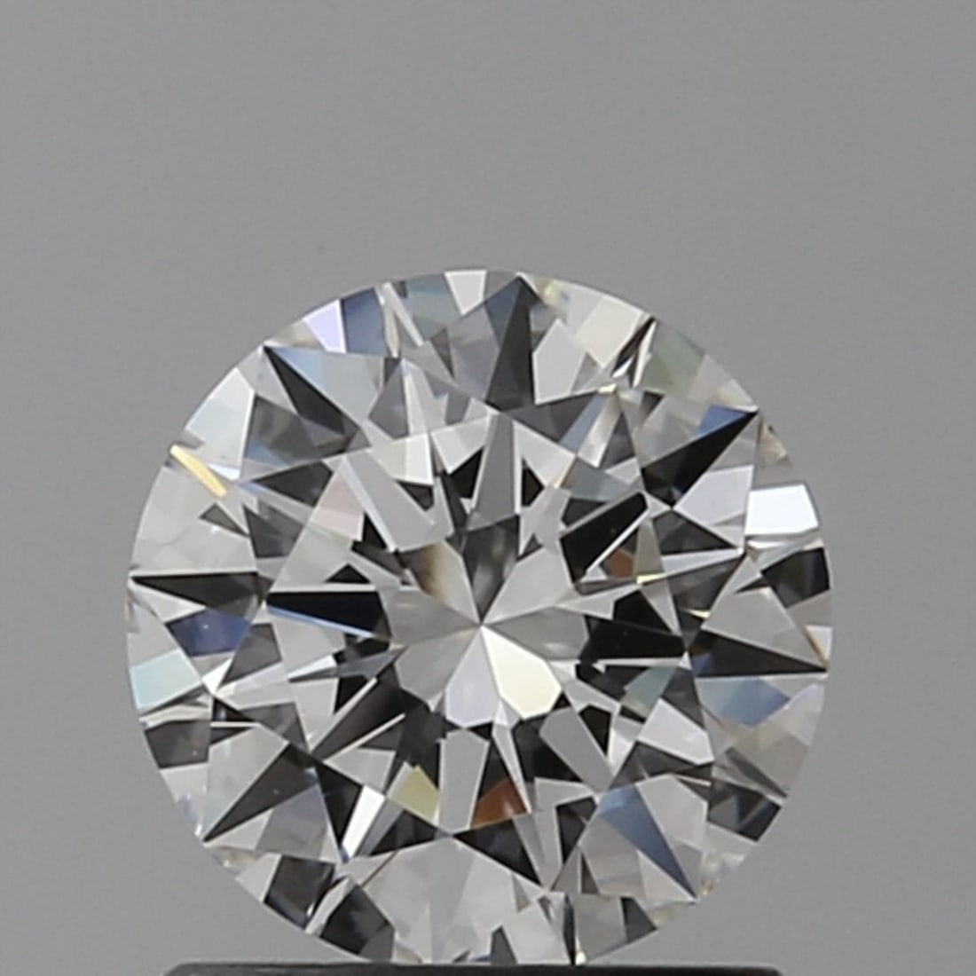 Loose Diamond - ROUND 0.9ct E VVS2: Loose Diamond - ROUND 0.9ct E VVS2 Source: Natural Shape: ROUND Carats: 0.9 Color: E Clarity: VVS2 Certification: GIA Video: