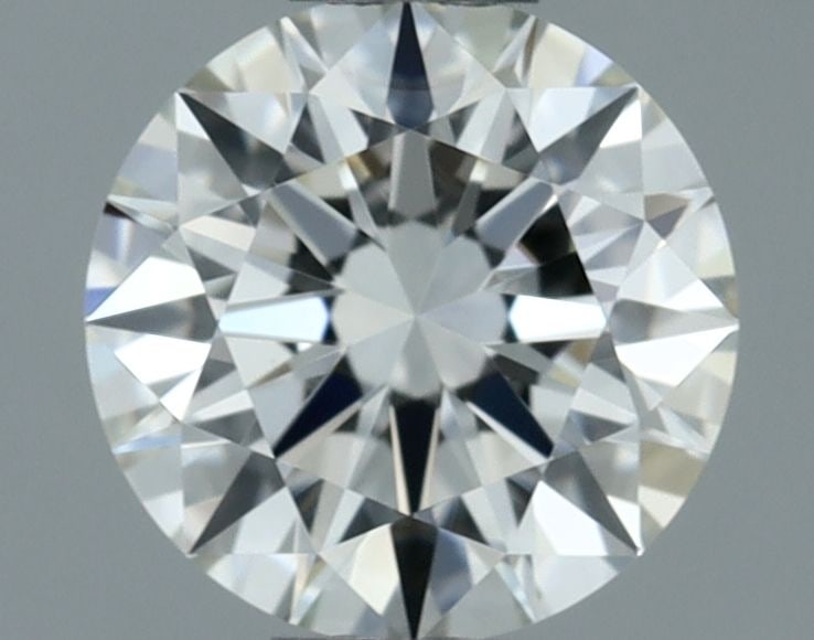 Loose Diamond - ROUND 0.46ct I VVS2: Loose Diamond - ROUND 0.46ct I VVS2 Source: Natural Shape: ROUND Carats: 0.46 Color: I Clarity: VVS2 Certification: GIA The Diamond Depot Guarantee: All items in this auction are guaranteed to be 100%
