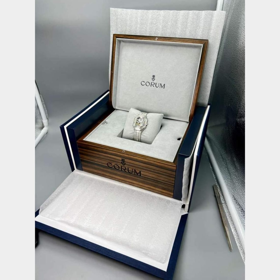 Corum Octagonale Watch in 18K White Gold with Diamonds and Box - 7