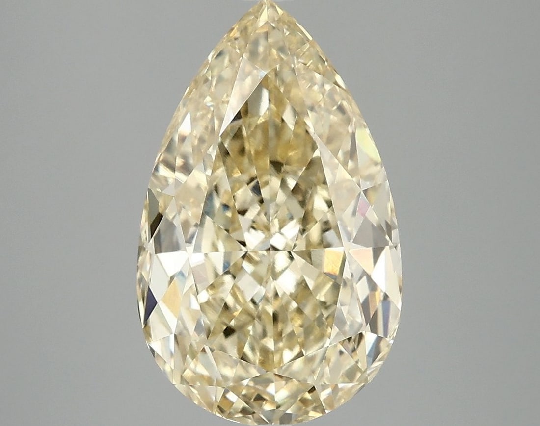 Loose Diamond - PEAR 4.05ct Fancy Intense Yellow VVS2: Loose Diamond - PEAR 4.05ct Fancy Intense Yellow VVS2 Source: This is a real non-mined Diamond that has been grown in a lab Shape: PEAR Carats: 4.05 Color: Fancy Intense Yellow Certification: IGI Vide