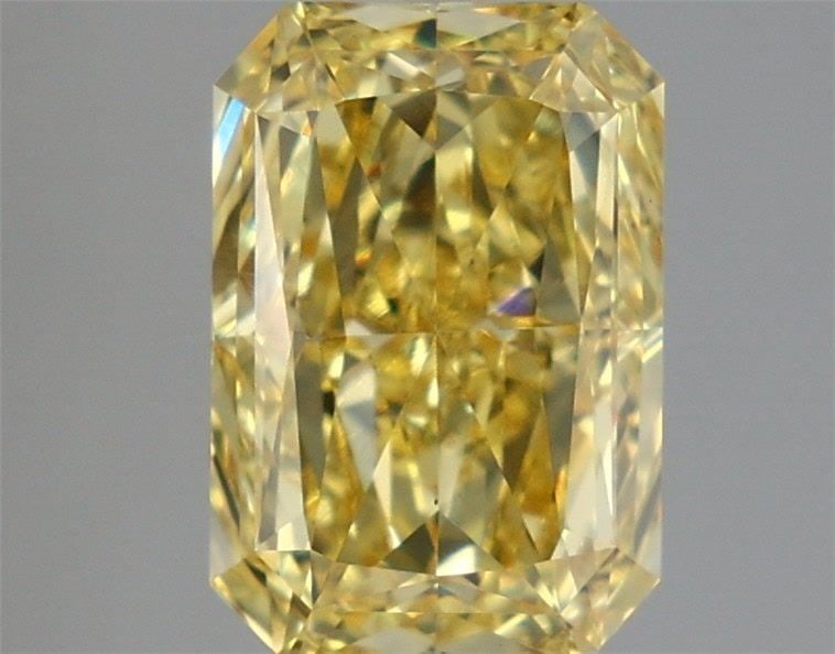 Loose Diamond - RADIANT 3.69ct Fancy Vivid Yellow VS1: Loose Diamond - RADIANT 3.69ct Fancy Vivid Yellow VS1 Source: This is a real non-mined Diamond that has been grown in a lab Shape: RADIANT Carats: 3.69 Color: Fancy Vivid Yellow Certification: IGI Vid