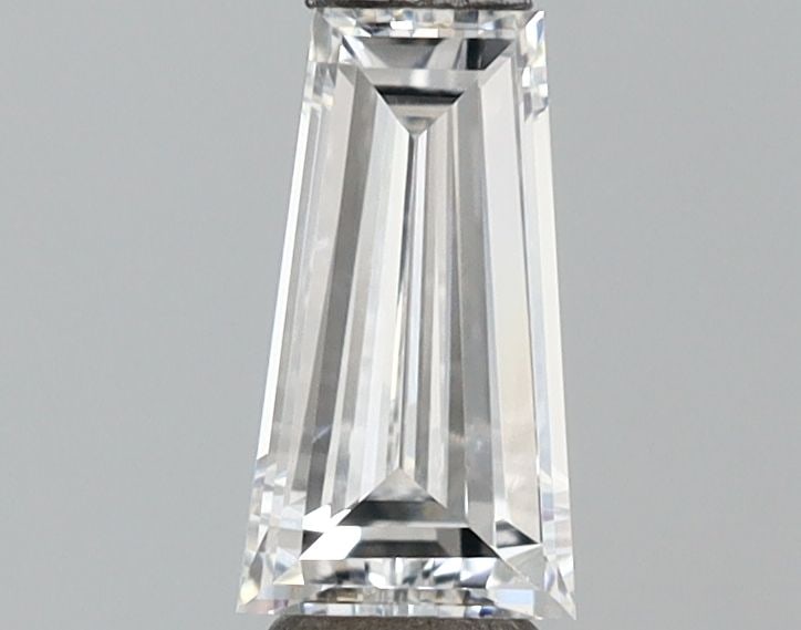 Loose Diamond - TAPERED BAGUETTE 0.39ct F VS1: Loose Diamond - TAPERED BAGUETTE 0.39ct F VS1 Source: This is a real non-mined Diamond that has been grown in a lab Shape: TAPERED BAGUETTE Carats: 0.39 Color: F Clarity: VS1 Certification: NONE Video