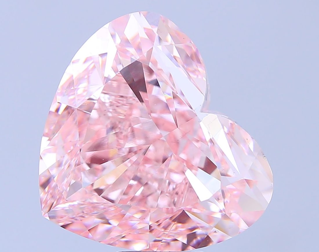 Loose Diamond - HEART 20.09ct Fancy Intense Pink VS1: Loose Diamond - HEART 20.09ct Fancy Intense Pink VS1 Source: This is a real non-mined Diamond that has been grown in a lab Shape: HEART Carats: 20.09 Color: Fancy Intense Pink Certification: IGI Video