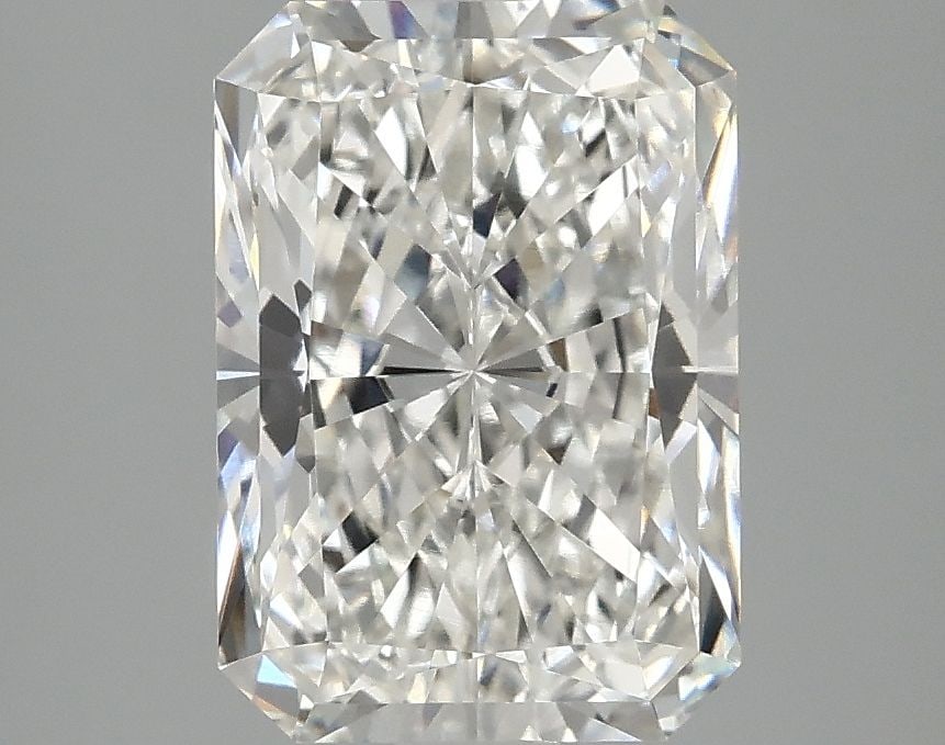 Loose Diamond - RADIANT 3.06ct G VVS2: Loose Diamond - RADIANT 3.06ct G VVS2 Source: This is a real non-mined Diamond that has been grown in a lab Shape: RADIANT Carats: 3.06 Color: G Clarity: VVS2 Certification: IGI Video: