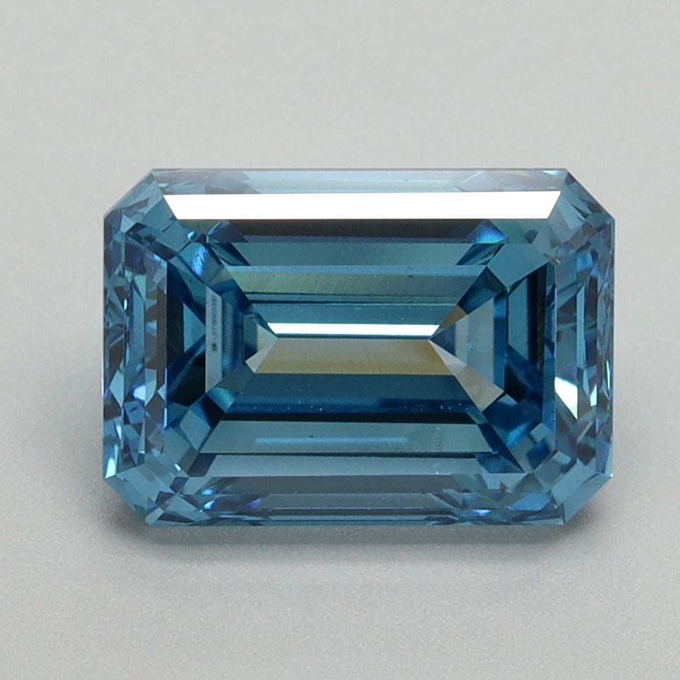 Loose Diamond - EMERALD 3.02ct Fancy Vivid Blue VS1: Loose Diamond - EMERALD 3.02ct Fancy Vivid Blue VS1 Source: This is a real non-mined Diamond that has been grown in a lab Shape: EMERALD Carats: 3.02 Color: Fancy Vivid Blue Certification: IGI Video: