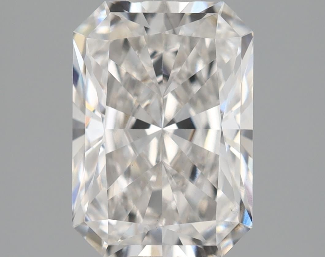 Loose Diamond - RADIANT 1.38ct G VS1: Loose Diamond - RADIANT 1.38ct G VS1 Source: This is a real non-mined Diamond that has been grown in a lab Shape: RADIANT Carats: 1.38 Color: G Clarity: VS1 Certification: IGI Video: