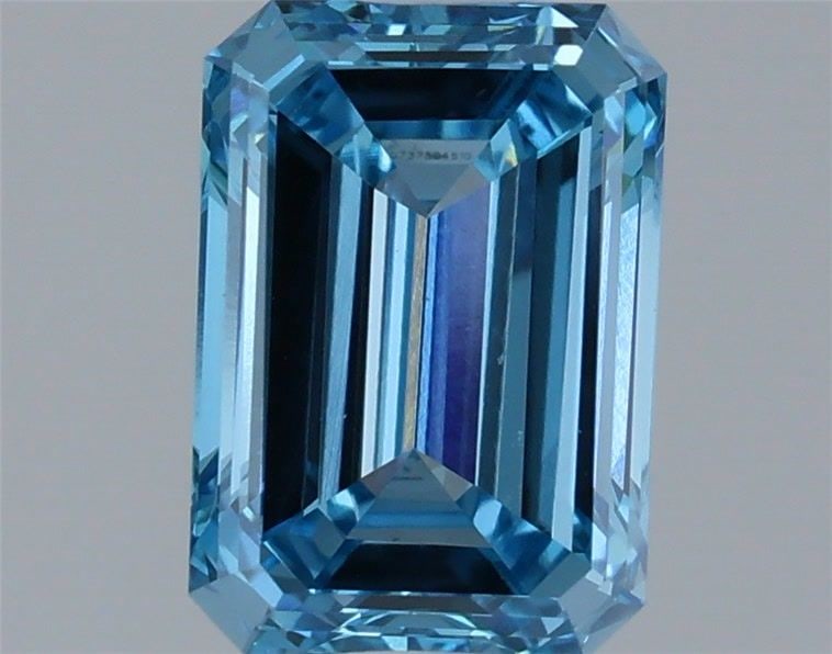 Loose Diamond - EMERALD 1.3ct Fancy Vivid Blue VS1: Loose Diamond - EMERALD 1.3ct Fancy Vivid Blue VS1 Source: This is a real non-mined Diamond that has been grown in a lab Shape: EMERALD Carats: 1.3 Color: Fancy Vivid Blue Certification: IGI Video: