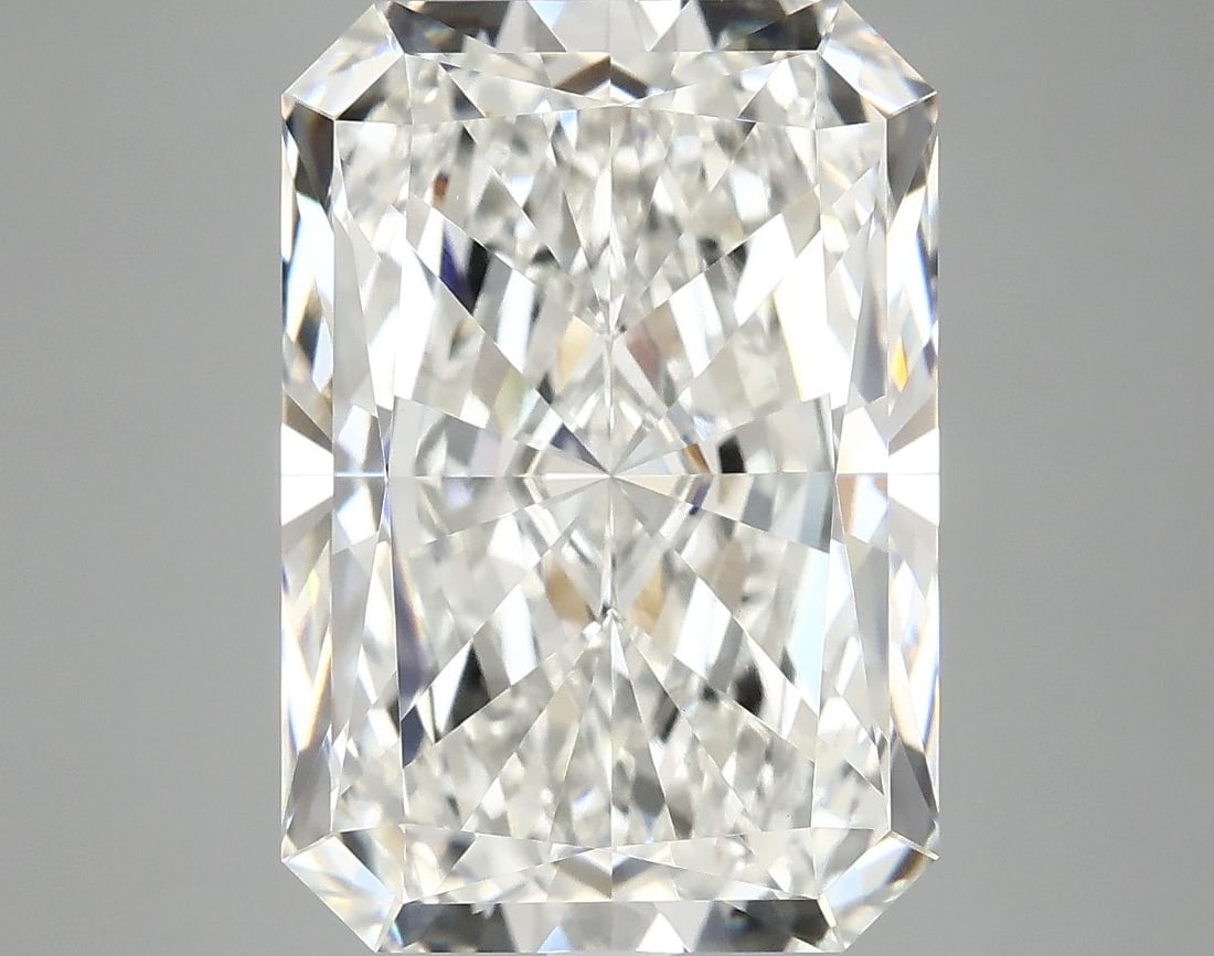 Loose Diamond - RADIANT 7.8ct G VVS2: Loose Diamond - RADIANT 7.8ct G VVS2 Source: This is a real non-mined Diamond that has been grown in a lab Shape: RADIANT Carats: 7.8 Color: G Clarity: VVS2 Certification: IGI Video: Video Link The
