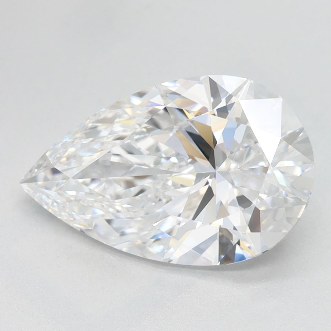 Loose Diamond - PEAR 2.61ct D VVS1: Loose Diamond - PEAR 2.61ct D VVS1 Source: This is a real non-mined Diamond that has been grown in a lab Shape: PEAR Carats: 2.61 Color: D Clarity: VVS1 Certification: GIA Video: