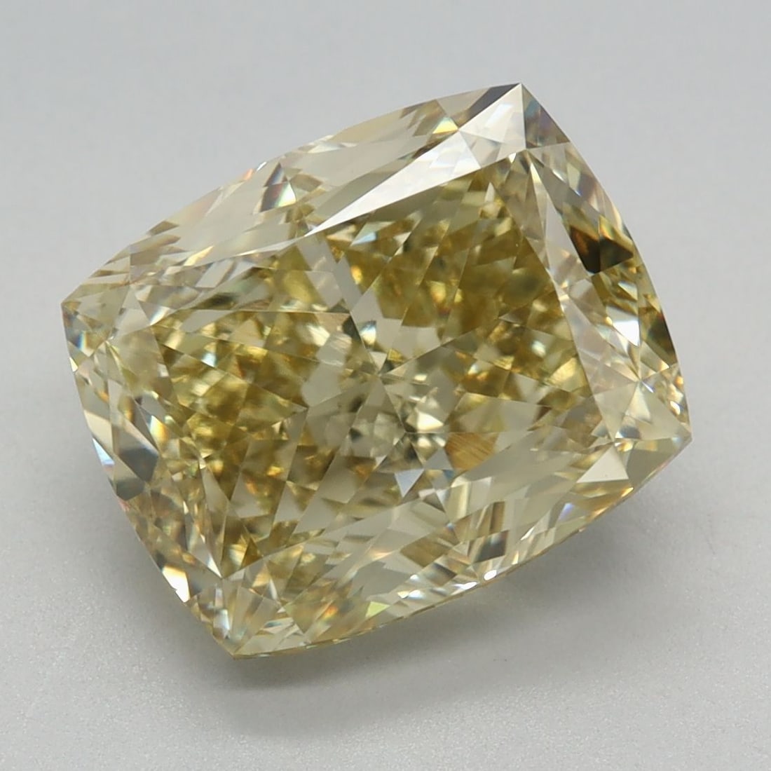 Loose Diamond - CUSHION MODIFIED 4.26ct Fancy Intense Yellow VS1: Loose Diamond - CUSHION MODIFIED 4.26ct Fancy Intense Yellow VS1 Source: This is a real non-mined Diamond that has been grown in a lab Shape: CUSHION MODIFIED Carats: 4.26 Color: Fancy Intense Yellow 