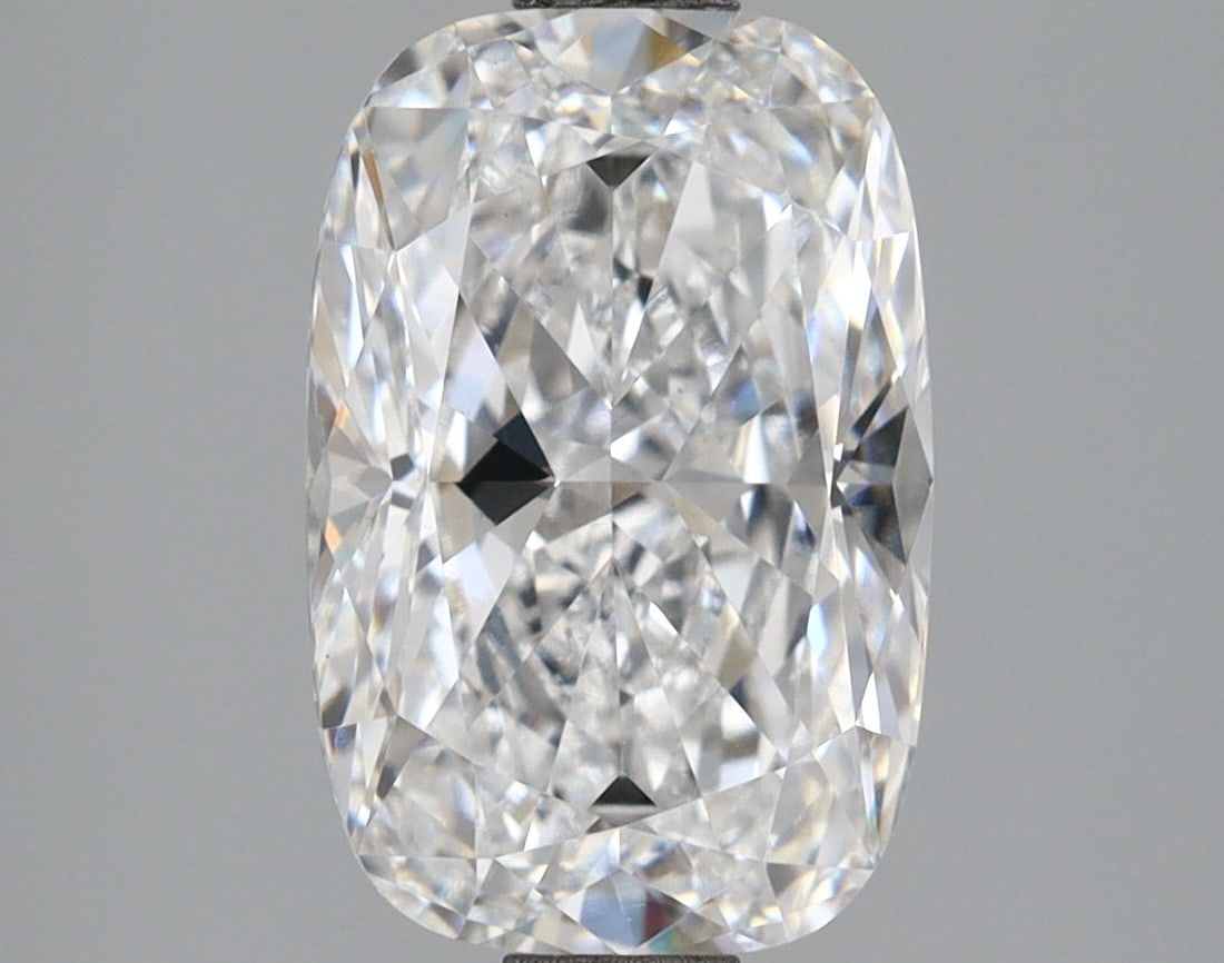 Loose Diamond - CUSHION MODIFIED 2.66ct D VS1: Loose Diamond - CUSHION MODIFIED 2.66ct D VS1 Source: This is a real non-mined Diamond that has been grown in a lab Shape: CUSHION MODIFIED Carats: 2.66 Color: D Clarity: VS1 Certification: IGI Video: