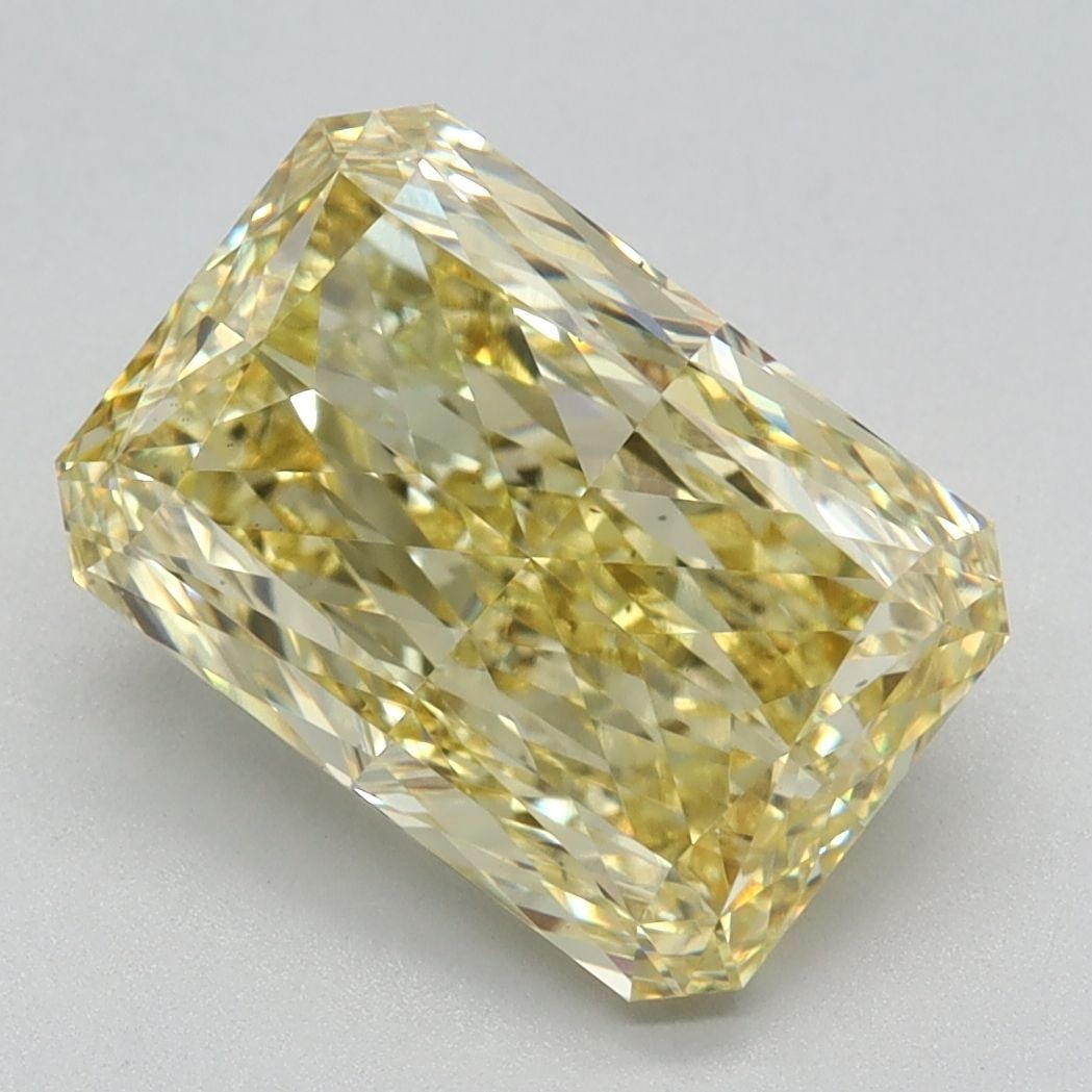 Loose Diamond - RADIANT 3.23ct Fancy Intense Yellow VS1: Loose Diamond - RADIANT 3.23ct Fancy Intense Yellow VS1 Source: This is a real non-mined Diamond that has been grown in a lab Shape: RADIANT Carats: 3.23 Color: Fancy Intense Yellow Certification: IGI