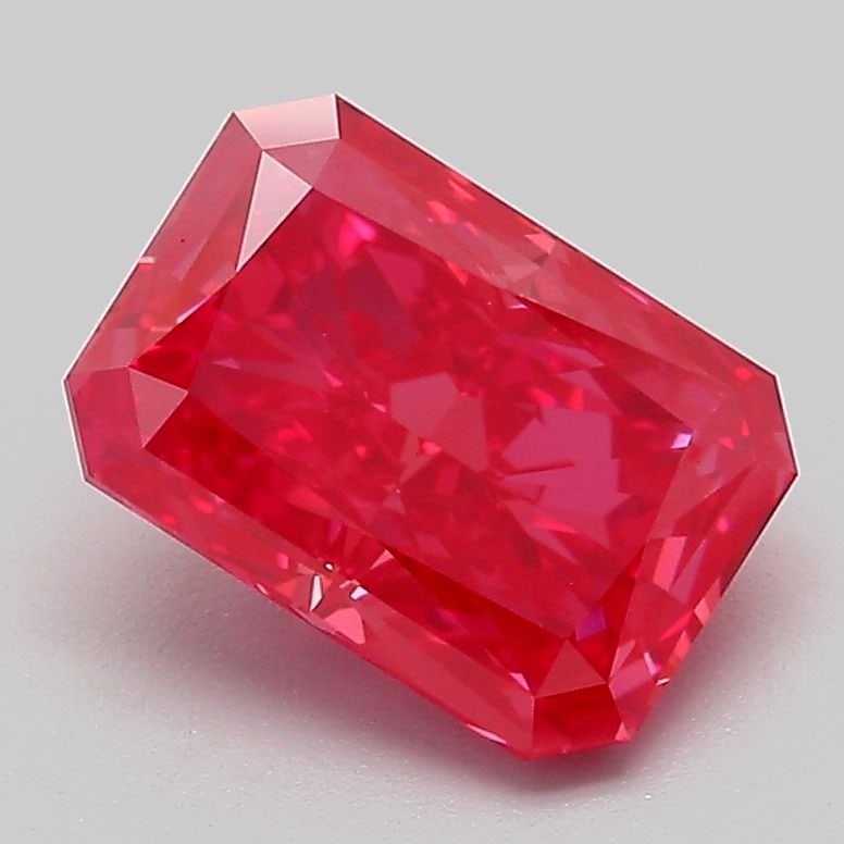 Loose Diamond - RADIANT 2.02ct Fancy Vivid Red VVS2: Loose Diamond - RADIANT 2.02ct Fancy Vivid Red VVS2 Source: This is a real non-mined Diamond that has been grown in a lab Shape: RADIANT Carats: 2.02 Color: Fancy Vivid Red Certification: IGI Video: