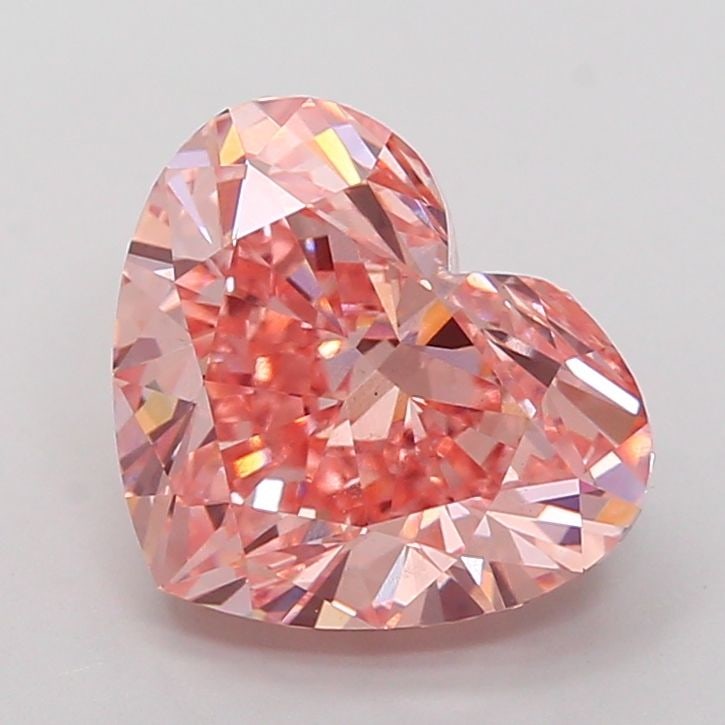 Loose Diamond - HEART 4.51ct Fancy Vivid Pink VS1: Loose Diamond - HEART 4.51ct Fancy Vivid Pink VS1 Source: This is a real non-mined Diamond that has been grown in a lab Shape: HEART Carats: 4.51 Color: Fancy Vivid Pink Certification: IGI Video: