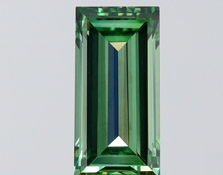 Loose Diamond - BAGUETTE 1.17ct Fancy Vivid Green VS1: Loose Diamond - BAGUETTE 1.17ct Fancy Vivid Green VS1 Source: This is a real non-mined Diamond that has been grown in a lab Shape: BAGUETTE Carats: 1.17 Color: Fancy Vivid Green Certification: IGI Vid