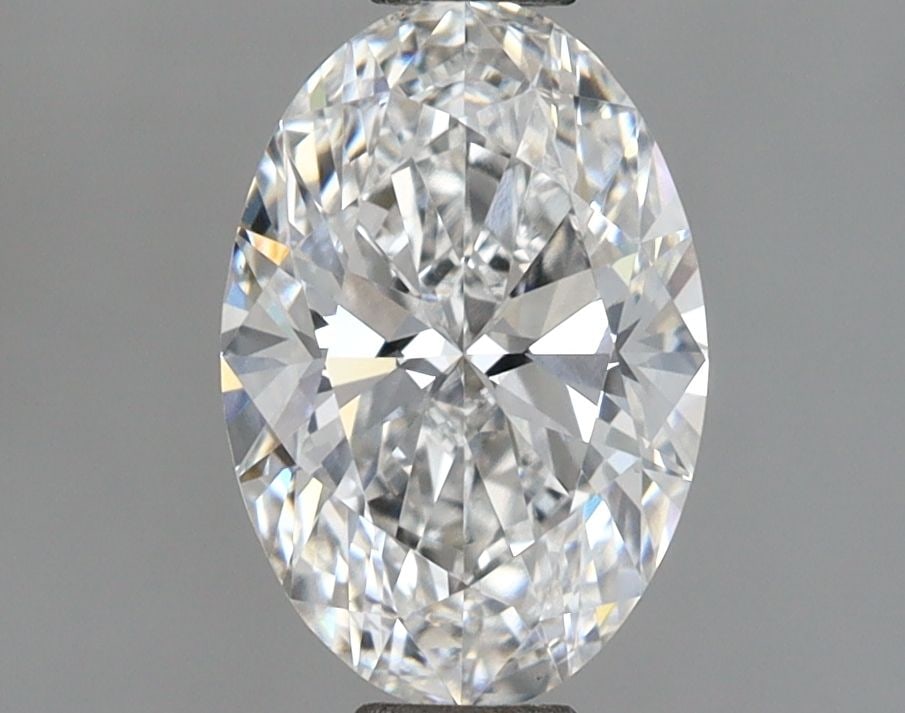Loose Diamond - OVAL 1.25ct E VVS2: Loose Diamond - OVAL 1.25ct E VVS2 Source: This is a real non-mined Diamond that has been grown in a lab Shape: OVAL Carats: 1.25 Color: E Clarity: VVS2 Certification: IGI Video: