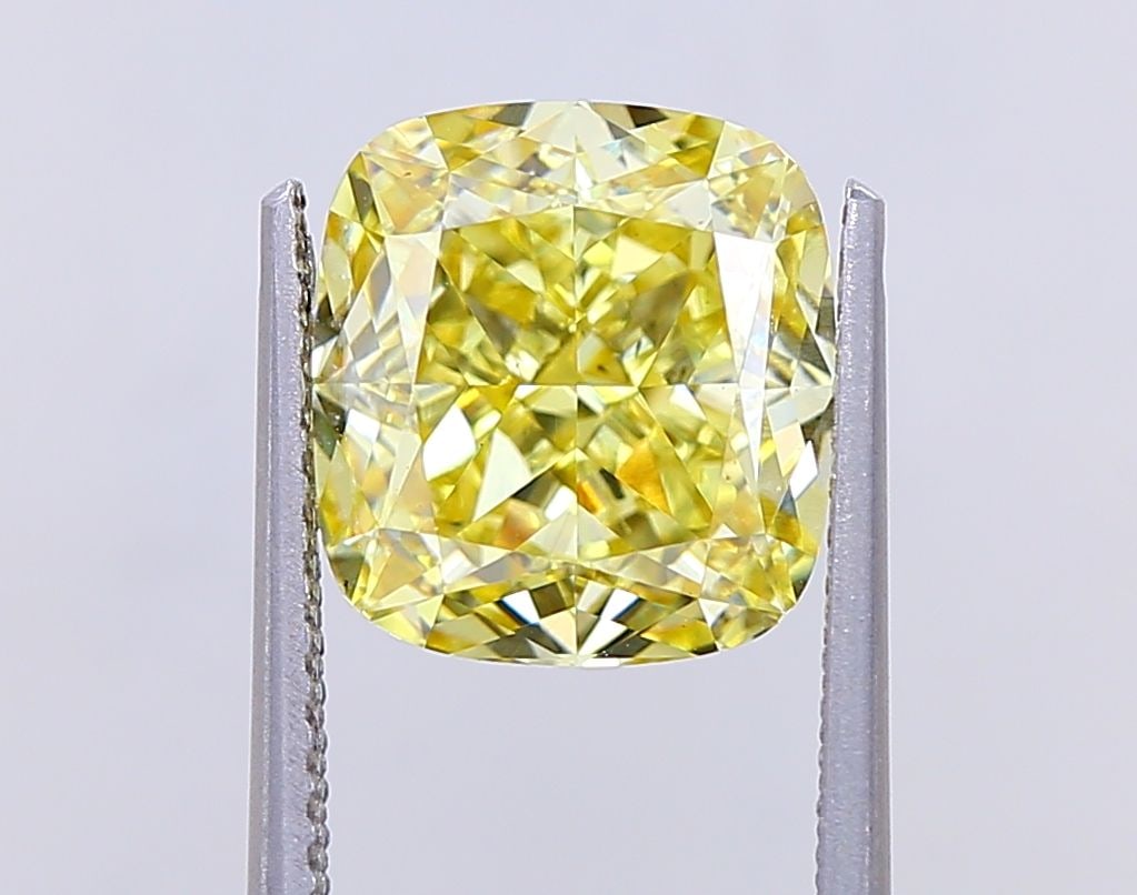 Loose Diamond - CUSHION MODIFIED 4.02ct Fancy Intense Yellow VS2: Loose Diamond - CUSHION MODIFIED 4.02ct Fancy Intense Yellow VS2 Source: This is a real non-mined Diamond that has been grown in a lab Shape: CUSHION MODIFIED Carats: 4.02 Color: Fancy Intense Yellow 