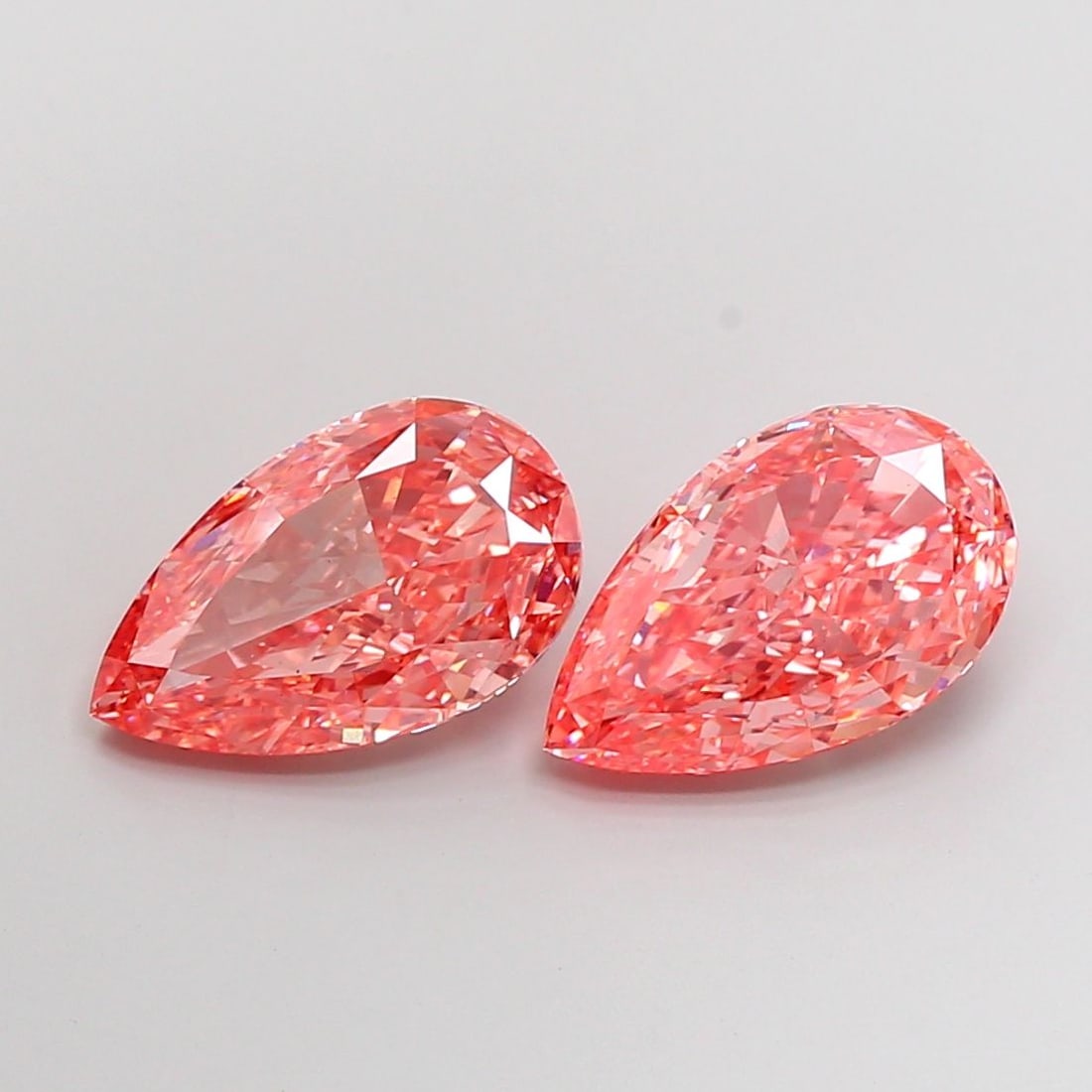 Loose Diamond - PEAR 5.03ct Fancy Vivid Pink VS1 (1 of 1)