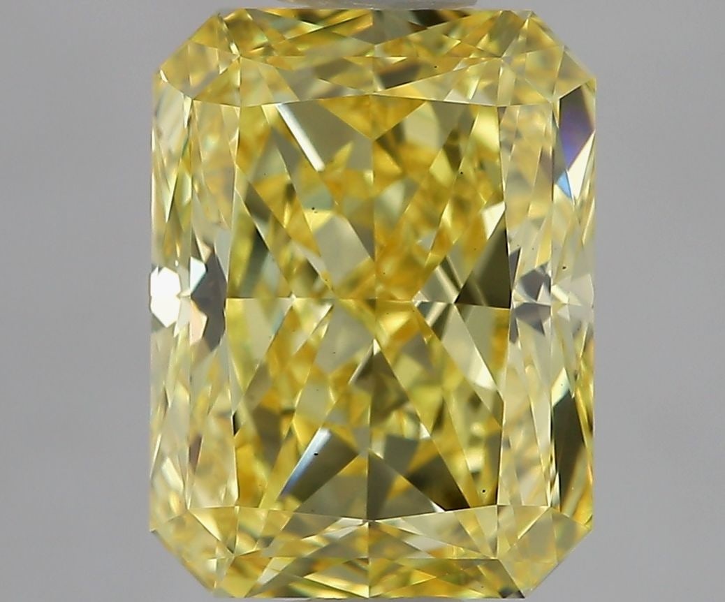 Loose Diamond - RADIANT 3.09ct Fancy Vivid Yellow VS1: Loose Diamond - RADIANT 3.09ct Fancy Vivid Yellow VS1 Source: This is a real non-mined Diamond that has been grown in a lab Shape: RADIANT Carats: 3.09 Color: Fancy Vivid Yellow Certification: IGI Vid