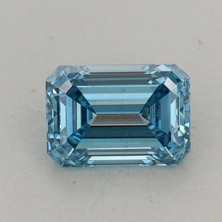 Loose Diamond - EMERALD 1.1ct Fancy Vivid Blue VS2: Loose Diamond - EMERALD 1.1ct Fancy Vivid Blue VS2 Source: This is a real non-mined Diamond that has been grown in a lab Shape: EMERALD Carats: 1.1 Color: Fancy Vivid Blue Certification: IGI Video: