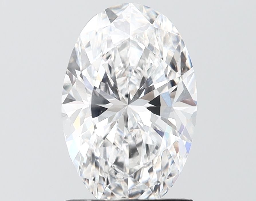 Loose Diamond - OVAL 2.07ct D VVS2: Loose Diamond - OVAL 2.07ct D VVS2 Source: This is a real non-mined Diamond that has been grown in a lab Shape: OVAL Carats: 2.07 Color: D Clarity: VVS2 Certification: IGI The Diamond Depot Guarantee: