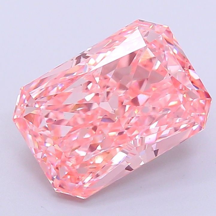 Loose Diamond - RADIANT 4.02ct Fancy Vivid Pink VS2: Loose Diamond - RADIANT 4.02ct Fancy Vivid Pink VS2 Source: This is a real non-mined Diamond that has been grown in a lab Shape: RADIANT Carats: 4.02 Color: Fancy Vivid Pink Certification: IGI Video: