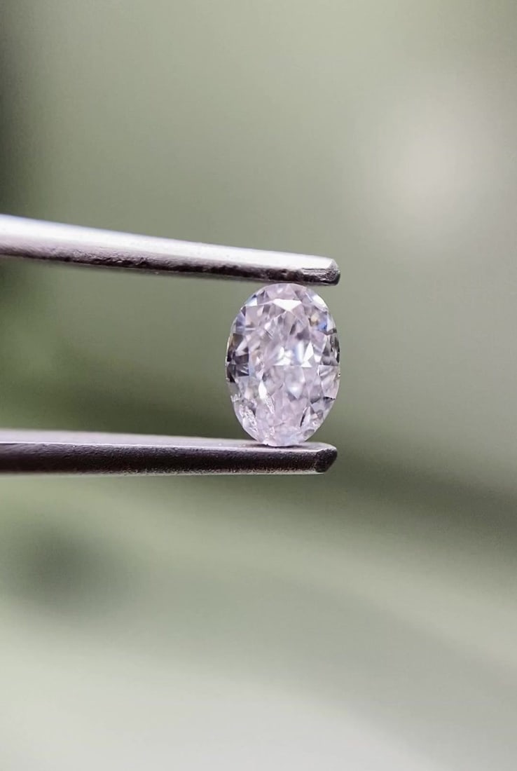 Loose Diamond - OVAL 0.25ct Faint Pink I1: Loose Diamond - OVAL 0.25ct Faint Pink I1 Source: Natural Shape: OVAL Carats: 0.25 Color: Faint Pink Certification: GIA Video: