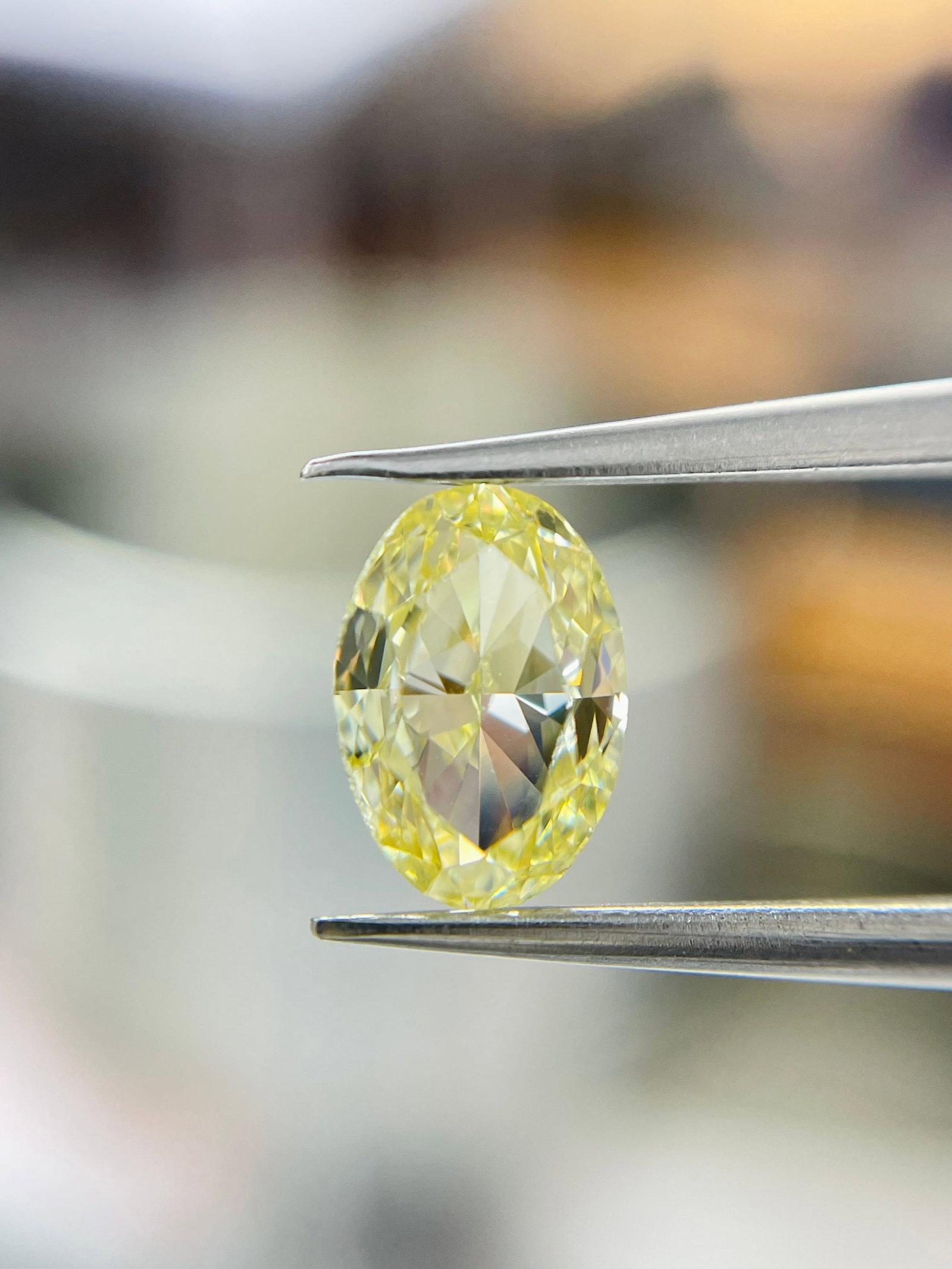 Loose Diamond - OVAL 1.0ct Fancy Light Yellow SI1 (1 of 1)