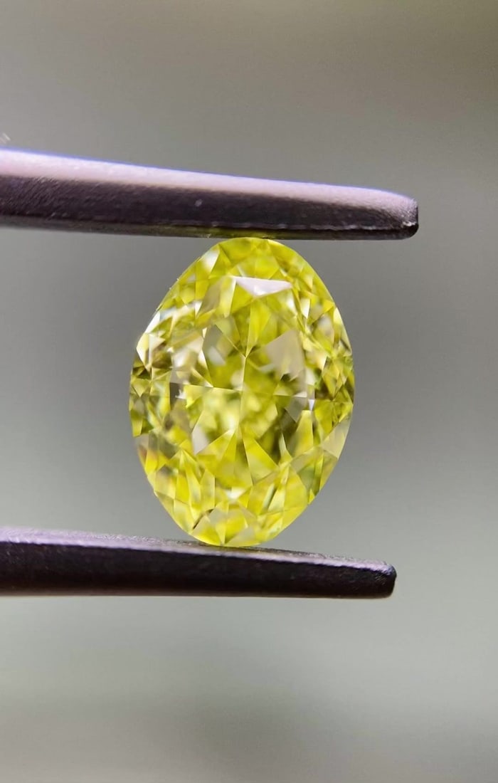 Loose Diamond - OVAL 1.0ct Fancy Intense Yellow SI1 (1 of 1)