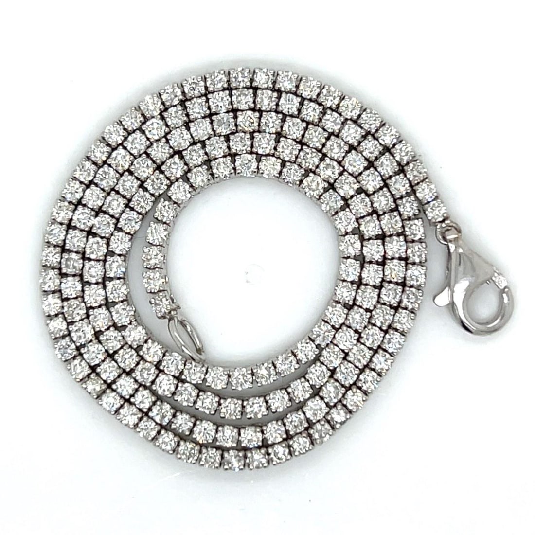 Diamond Tennis Necklace 14K White Gold 6.50 Carat 16 Inch: Diamond Tennis Necklace 14K White Gold 6.50 Carat 16 Inch This 14K white gold tennis necklace features approximately 6.50 carats of diamonds in F-H color and VS2-SI3 clarity, set in a classic design w