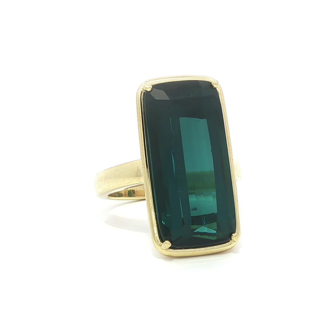 14.37ct GIA Certified Blue Green Cushion Tourmaline Ring in 18k Yellow Gold: 14.37ct GIA Certified Blue Green Cushion Tourmaline Ring in 18k Yellow Gold This exquisite solitaire ring features a stunning natural blue-green long cushion cut tourmaline, weighing 14.37ct, elegantl
