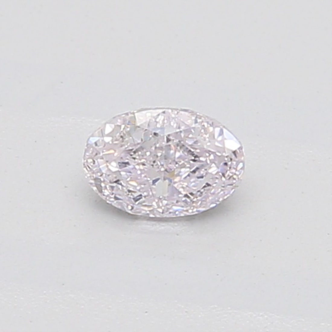 Loose Diamond - OVAL 0.3ct Very Light Pink VS1: Loose Diamond - OVAL 0.3ct Very Light Pink VS1 Source: Natural Shape: OVAL Carats: 0.3 Color: Very Light Pink Certification: GIA Video: