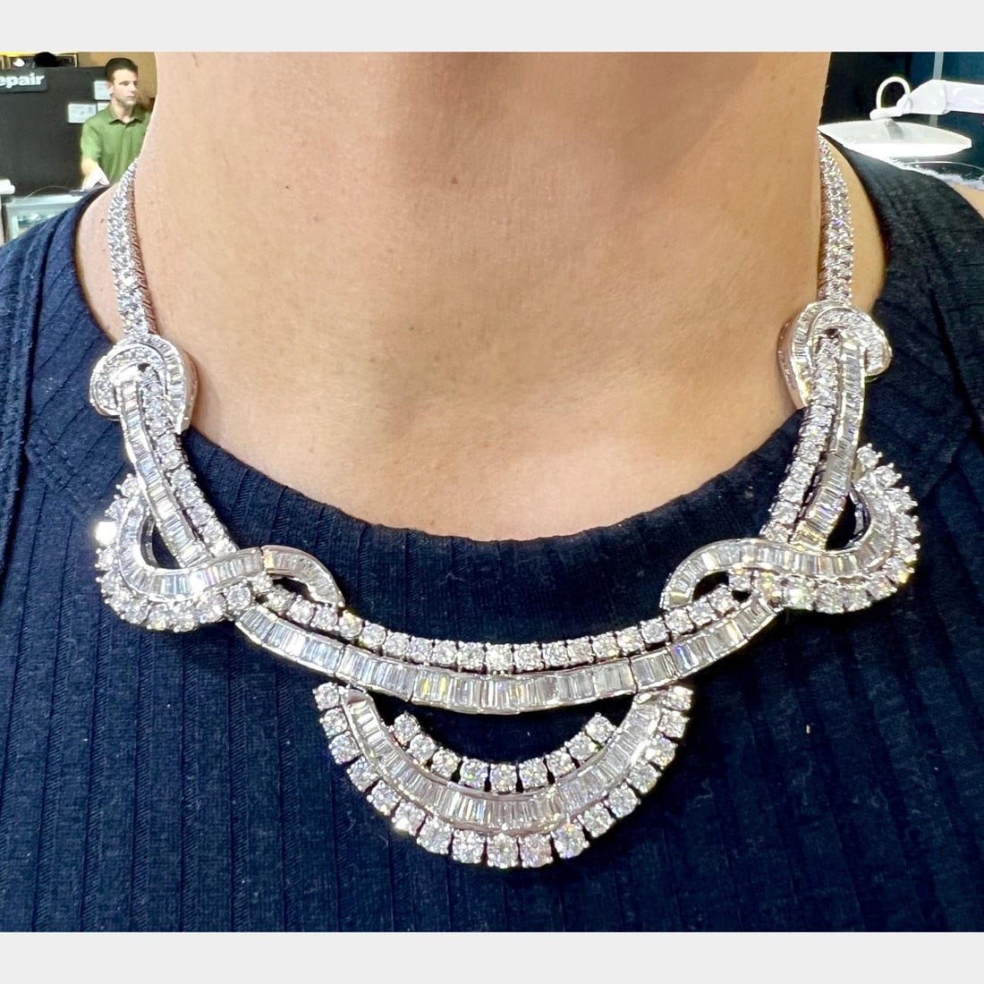Platinum Necklace with 45.40 Carat Diamonds and Baguettes 17.5 Inch: Platinum Necklace with 45.40 Carat Diamonds and Baguettes 17.5 Inch This pre-owned platinum necklace features a total of 506 diamonds, including 261 diamonds weighing approximately 27.00 carats and 24