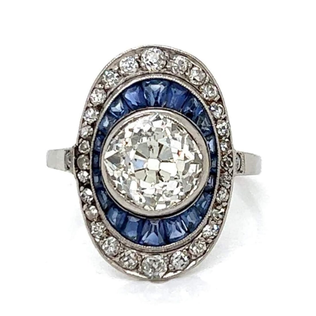 Art Deco Platinum Ring 2.40 Ct Diamond 1.00 Ct Sapphire: Art Deco Platinum Ring 2.40 Ct Diamond 1.00 Ct Sapphire This exquisite Art Deco ring features a stunning combination of diamonds and sapphires, crafted in platinum. At its center lies a magnificent ap
